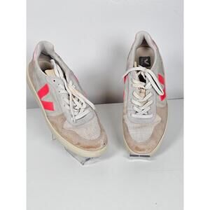 Veja Women's Sneakers with Pink Accents Sz 10 (FLAWED)